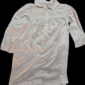 Miss Elaine Embroidered Night Elegant light pink nightgown